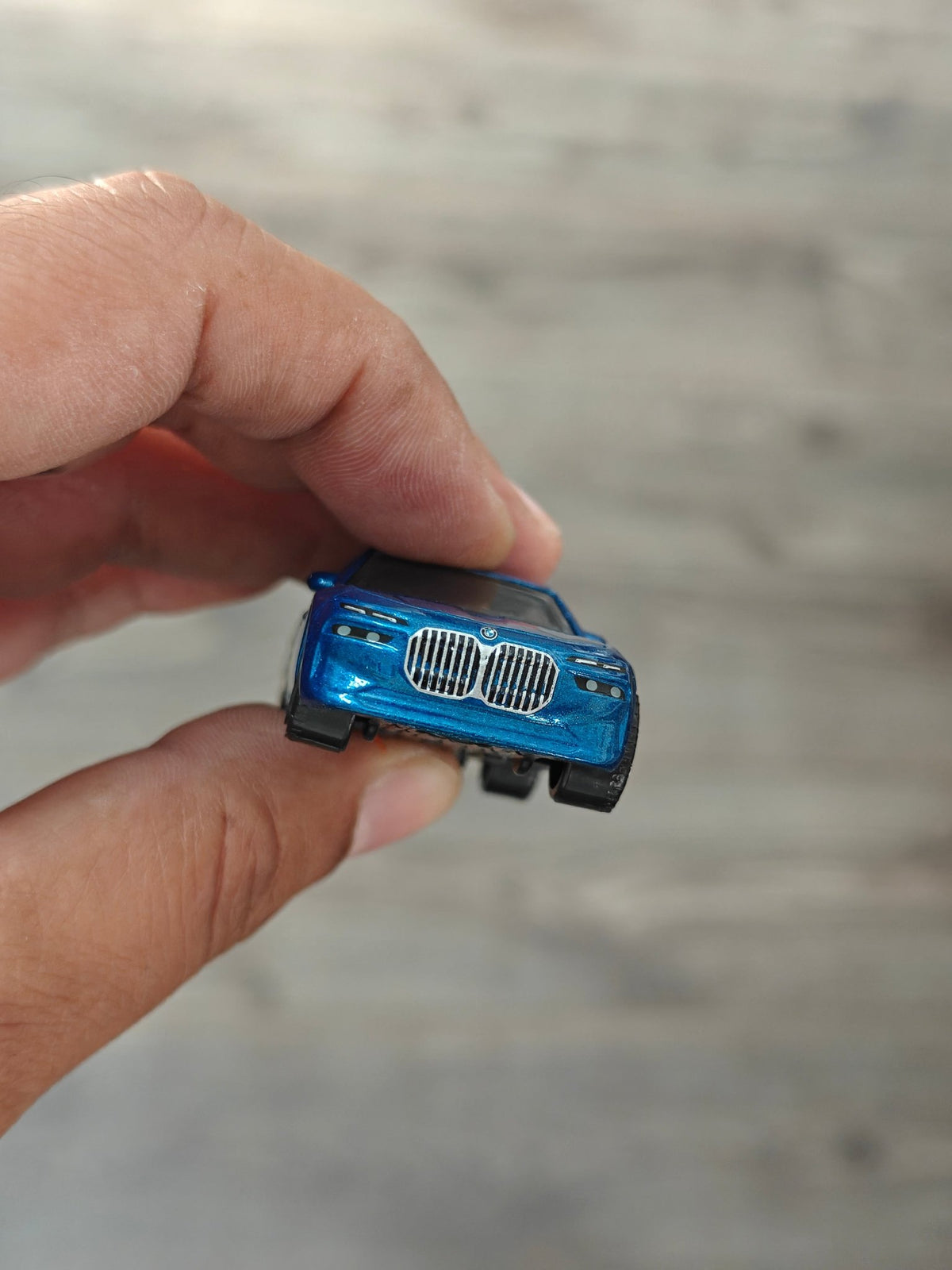 Matchbox 2024 BMW 7 Series - Blue (Uncarded - New) - Kinder Logs