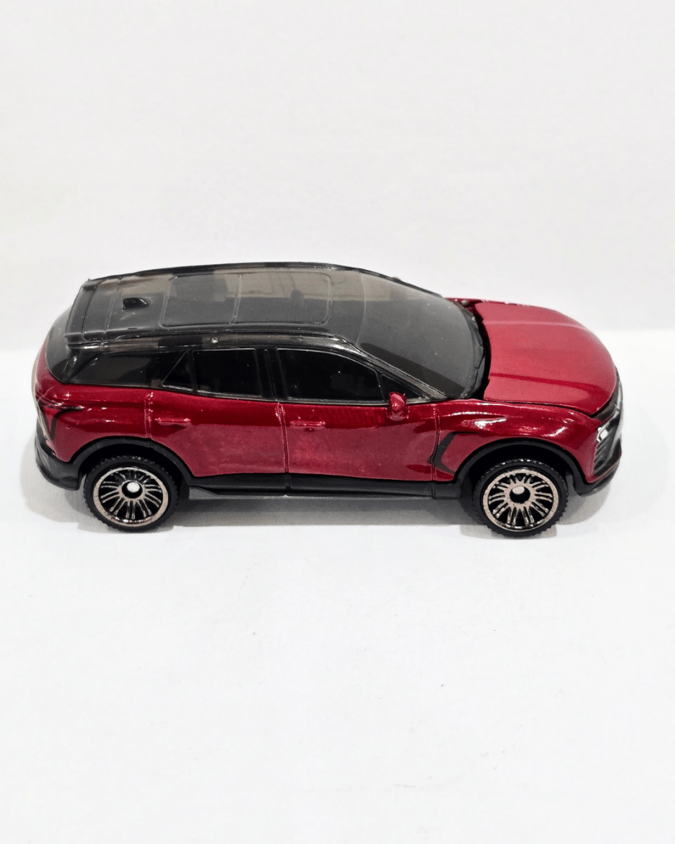 Matchbox 2024 Chevrolet Blazer EV - Moving Parts (Uncarded) - Kinder Logs