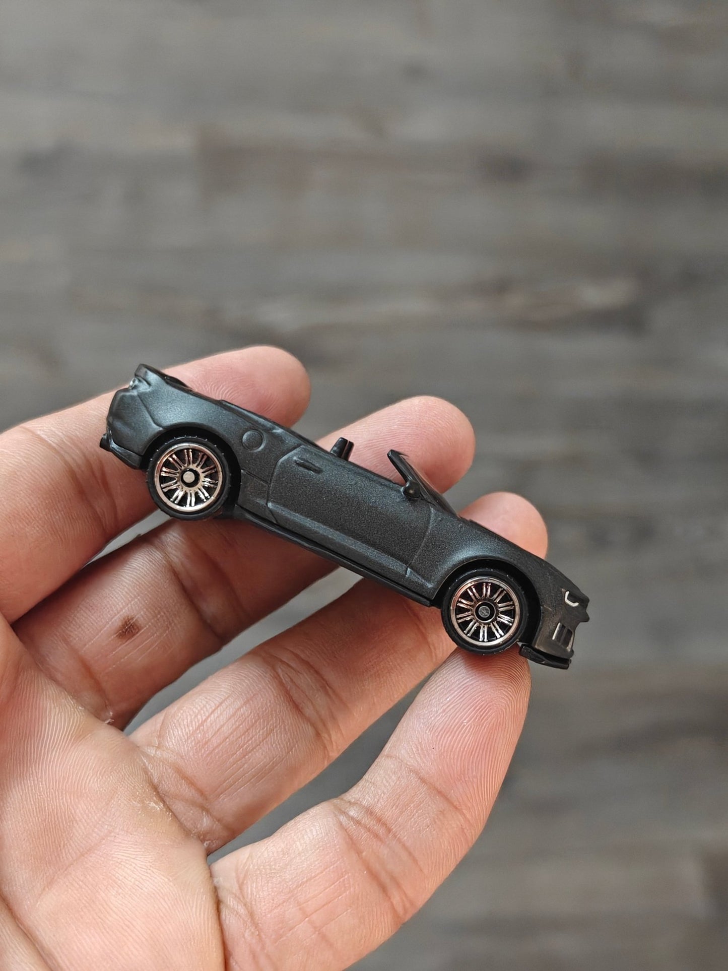 Matchbox 2024 Chevy Camaro ZL1 - Black (Uncarded - New) - Kinder Logs