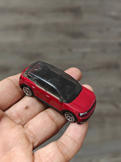 Matchbox 2024 Ford Explorer BEV - Red (Uncarded - New) - Kinder Logs