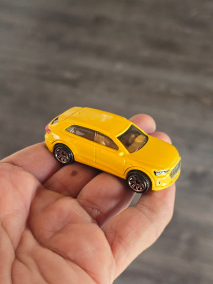 Matchbox Audi e - Tron EV - Yellow (Uncarded - New) - Kinder Logs