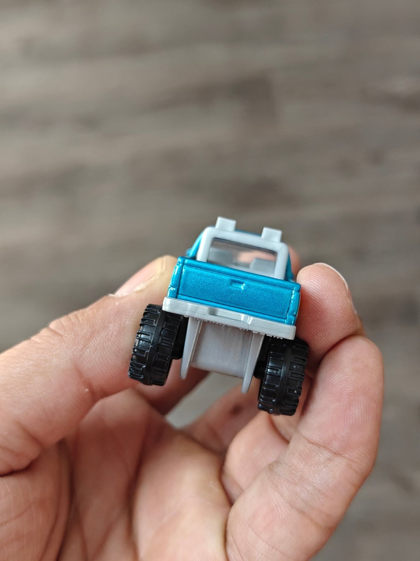 Matchbox Chevy K - 1500 Pickup Truck (Uncarded - New) - Kinder Logs