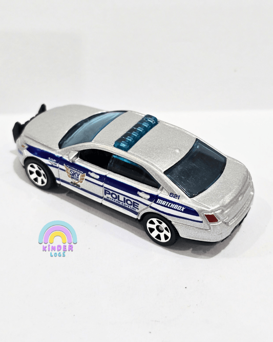 Matchbox Ford Police Interceptor (Uncarded) - Kinder Logs