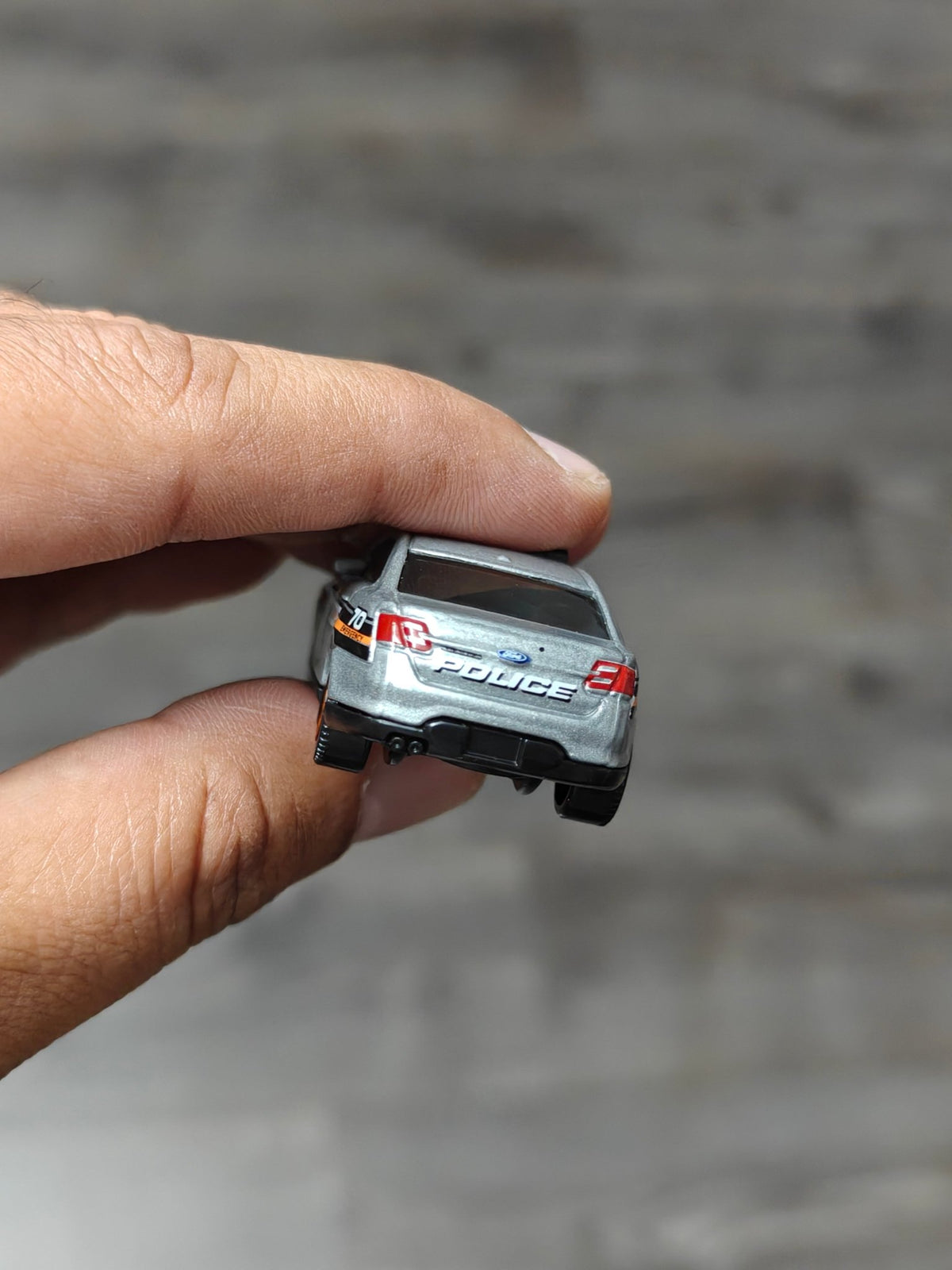 Matchbox Ford Police Interceptor (Uncarded - New) - Kinder Logs