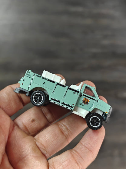 Matchbox GMC 3500 Utility Truck - Green (Uncarded - New) - Kinder Logs