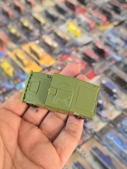 Matchbox GMC Humvee - Jurassic Park (Uncarded) - Kinder Logs