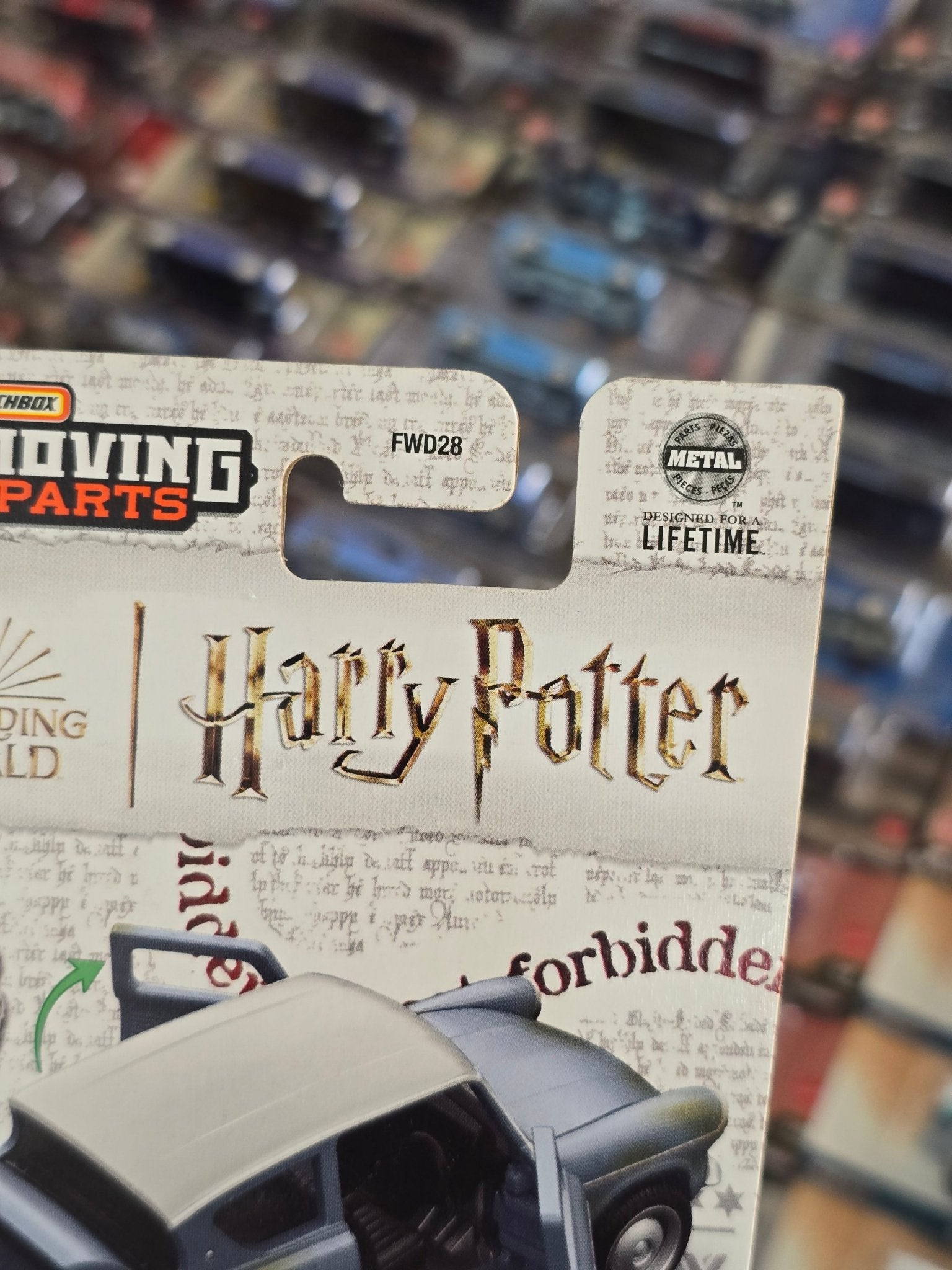 Matchbox Harry Potter Car - Moving Parts 1962 Ford Anglia (Imported) - Kinder Logs