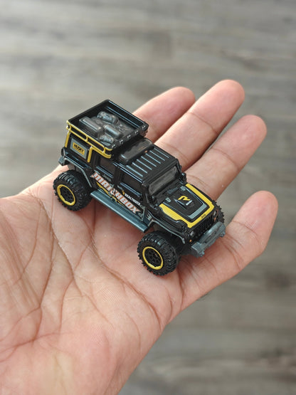 Matchbox Jeep Wrangler Superlift - Black (Uncarded - New) - Kinder Logs
