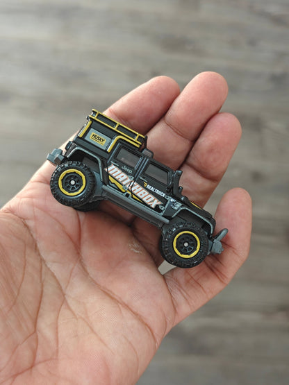 Matchbox Jeep Wrangler Superlift - Black (Uncarded - New) - Kinder Logs