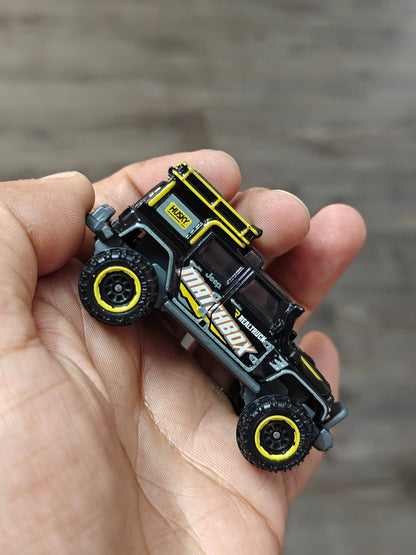 Matchbox Jeep Wrangler Superlift - Black (Uncarded - New) - Kinder Logs