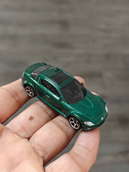 Matchbox Mazda RX8 - Green (Uncarded - New) - Kinder Logs