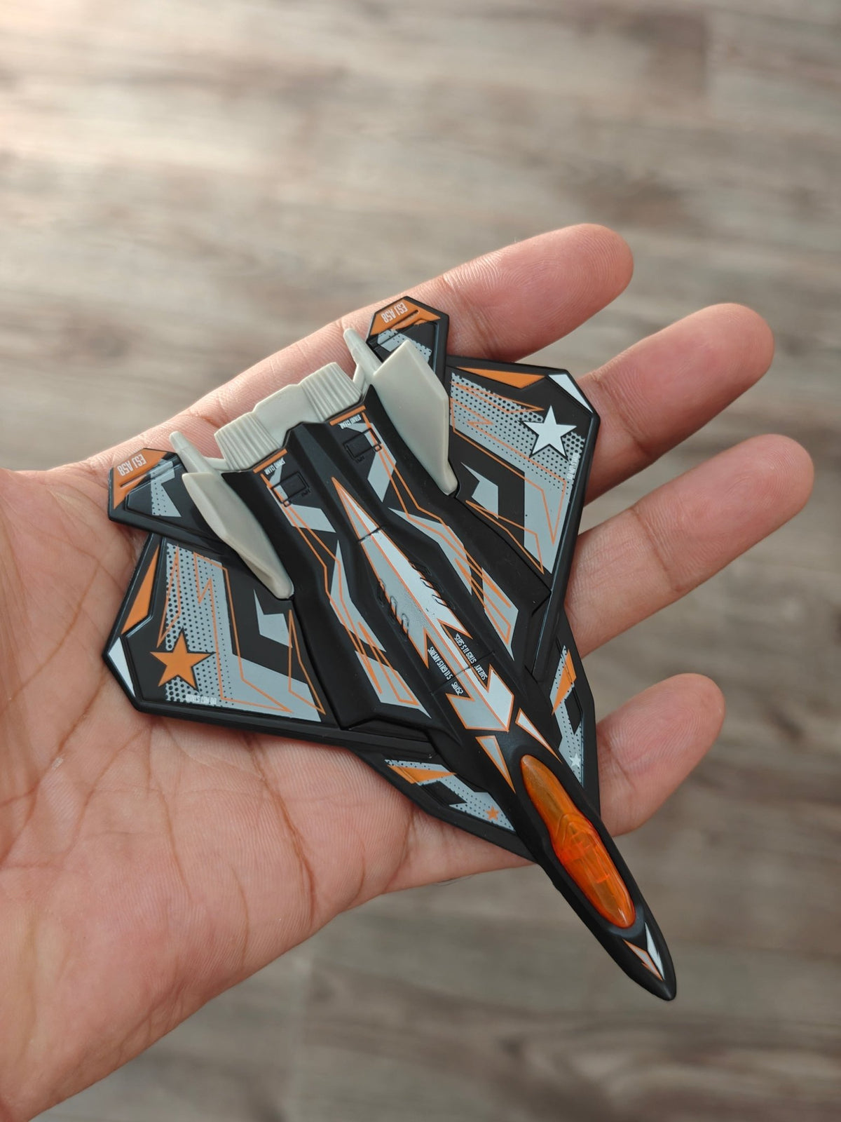Matchbox MBX Enemy Strike Jet (Uncarded - New) - Kinder Logs
