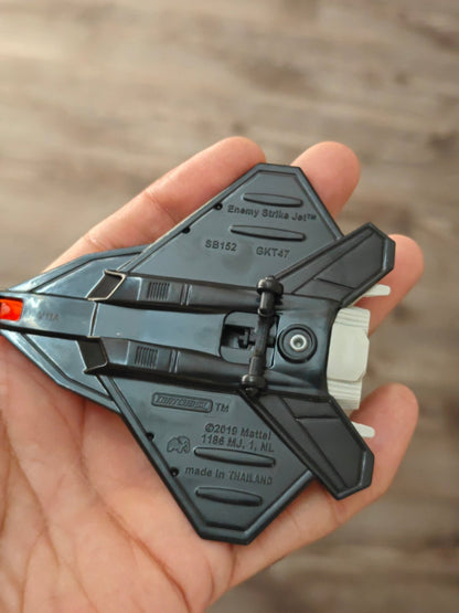 Matchbox MBX Enemy Strike Jet (Uncarded - New) - Kinder Logs