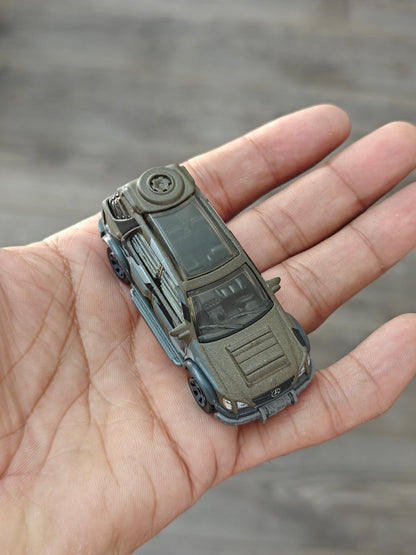 Matchbox Mercedes - Benz ML 320 - Jurassic World Rebirth (Uncarded) - Kinder Logs