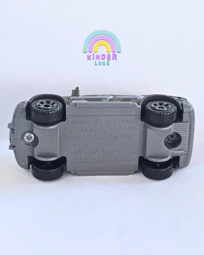 Matchbox Mercedes - Benz ML 320 - Jurassic World Rebirth (Uncarded - New) - Kinder Logs