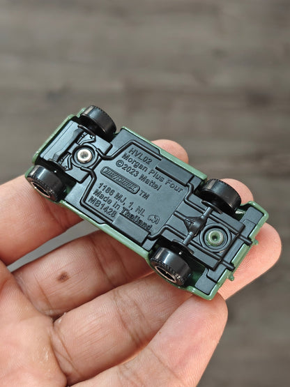 Matchbox Morgan Plus Four - Green (Uncarded - New) - Kinder Logs