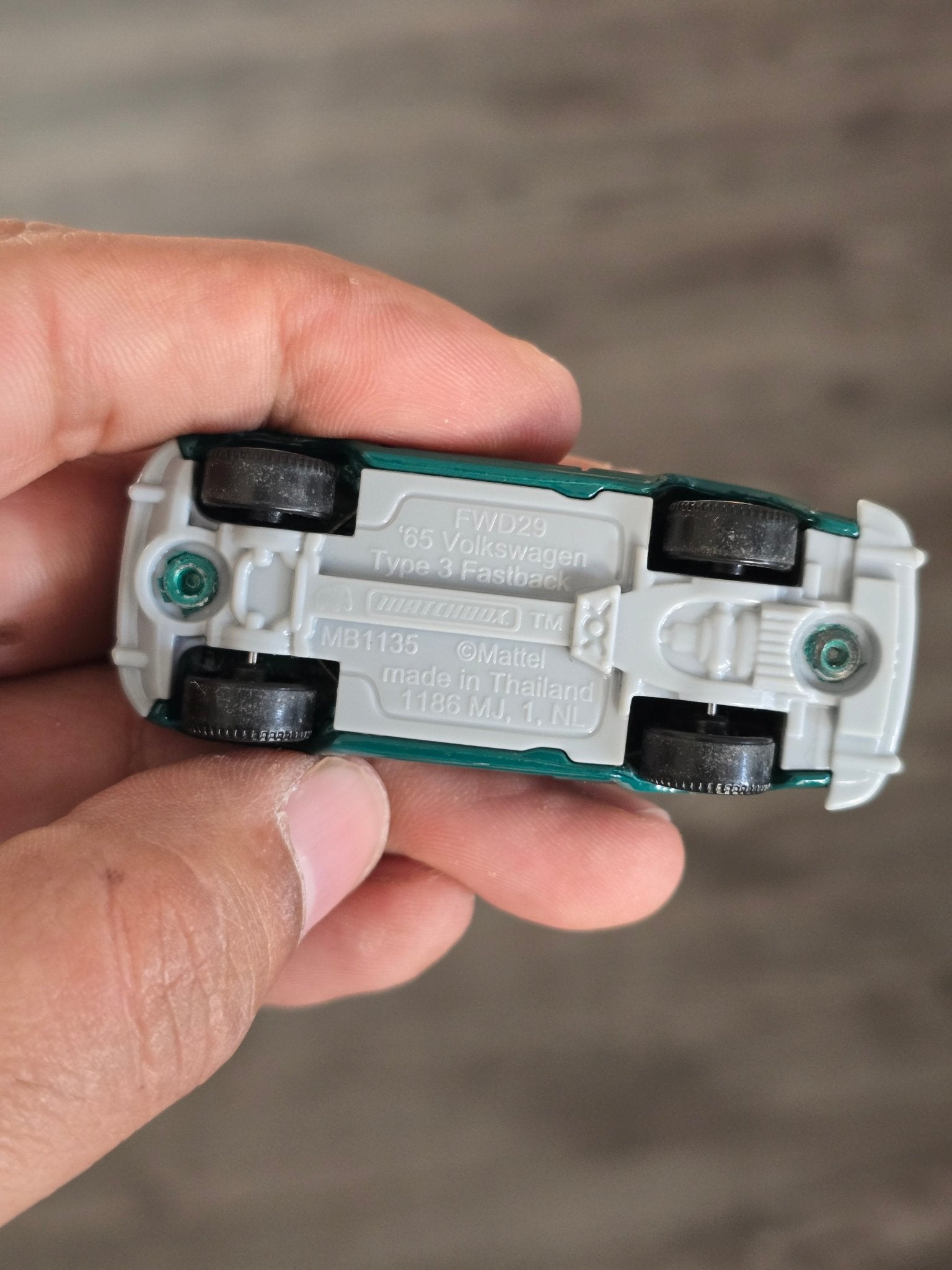 Matchbox Moving Parts 1965 Volkswagen Type 3 Fastback - Green (Uncarded - New) - Kinder Logs