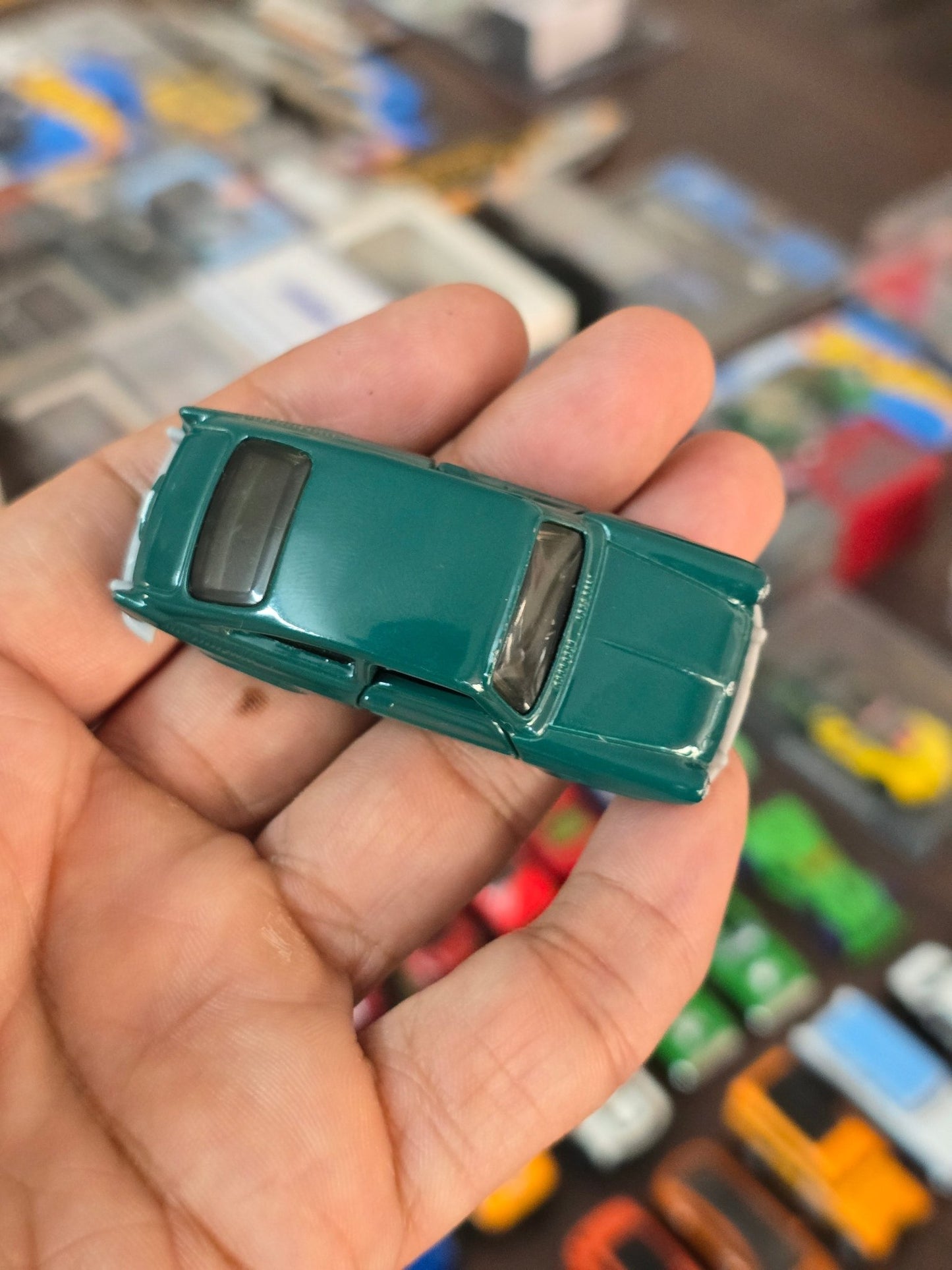 Matchbox Moving Parts 1965 Volkswagen Type 3 Fastback - Green (Uncarded - New) - Kinder Logs