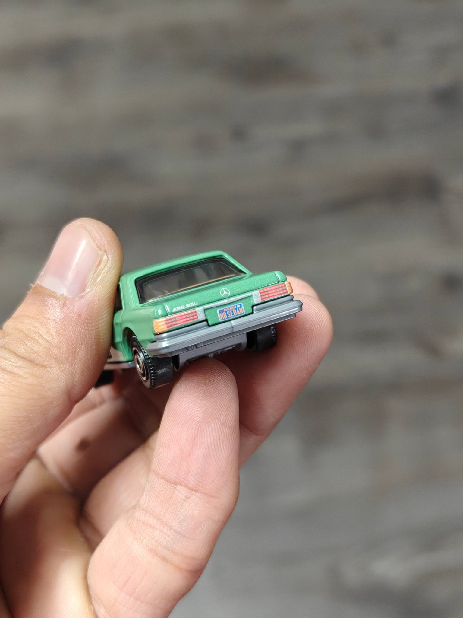 Matchbox Moving Parts 1980 Mercedes - Benz 450 SEL - Green (Uncarded - New) - Kinder Logs