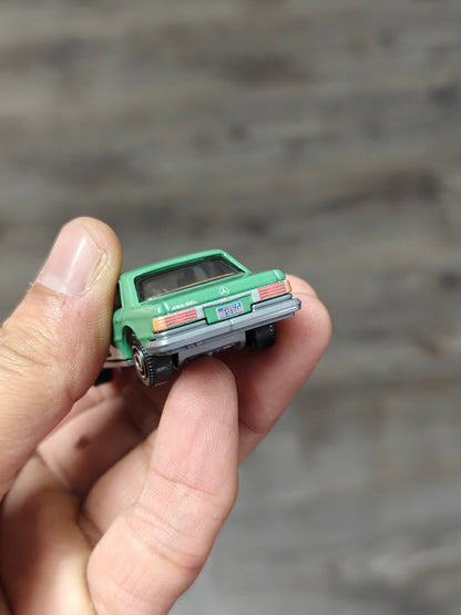 Matchbox Moving Parts 1980 Mercedes - Benz 450 SEL - Green (Uncarded - New) - Kinder Logs