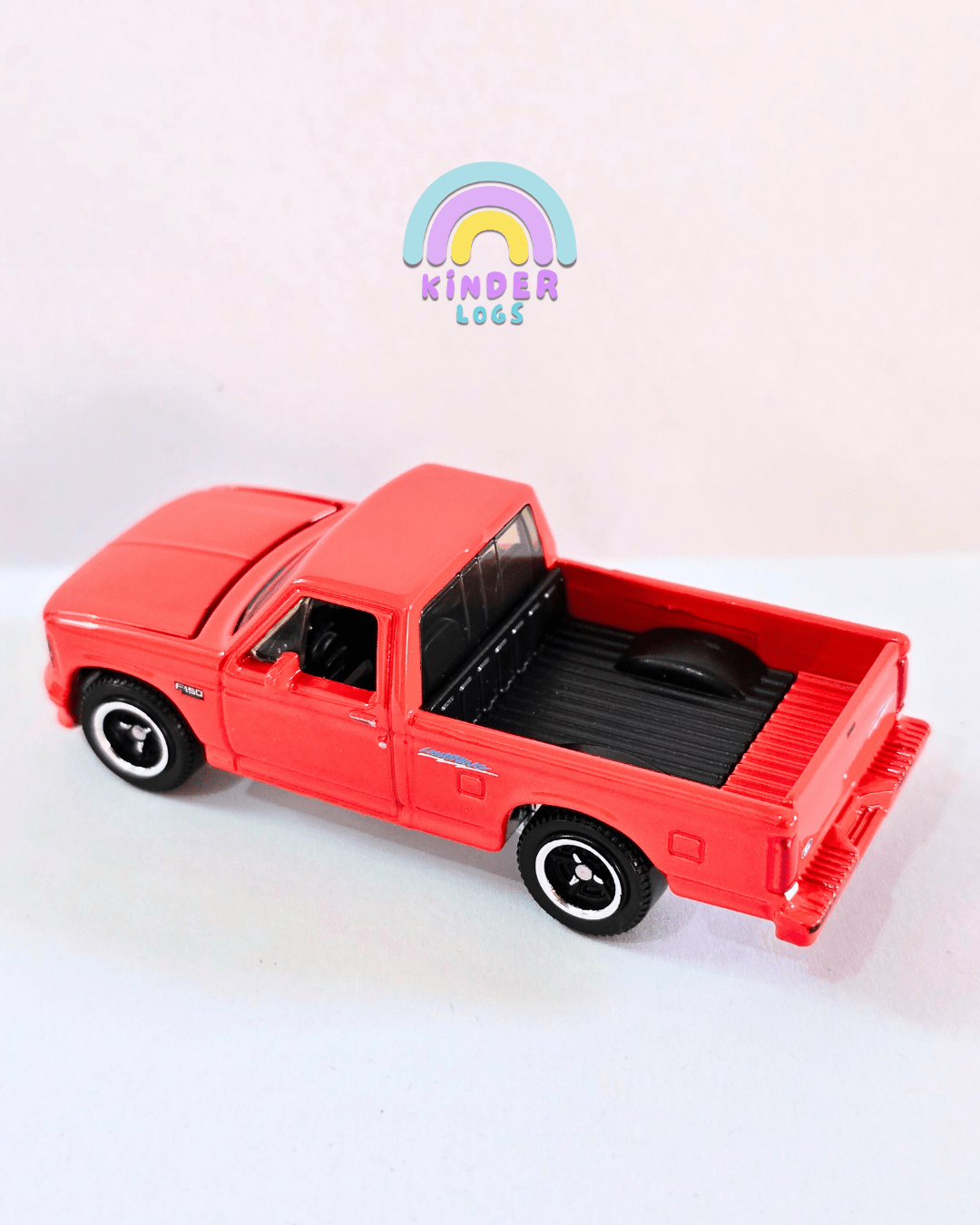 Matchbox Moving Parts 1994 Ford F - 150 SVT Lightning (Uncarded - New) - Kinder Logs