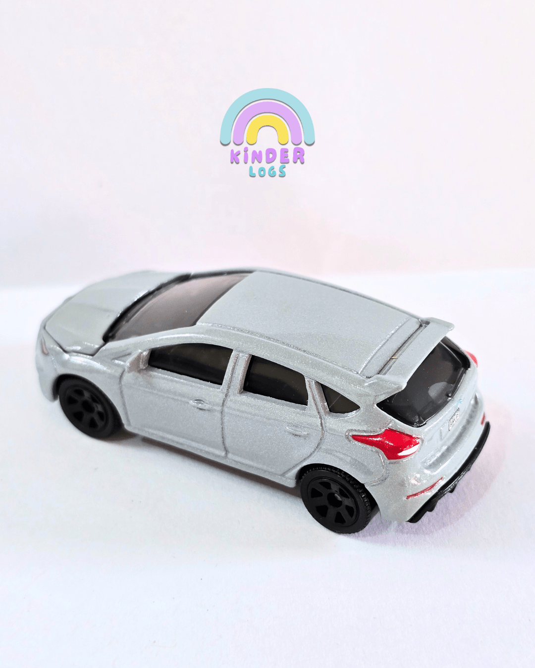Matchbox Moving Parts 2018 Ford Focus RS (Uncarded - New) - Kinder Logs