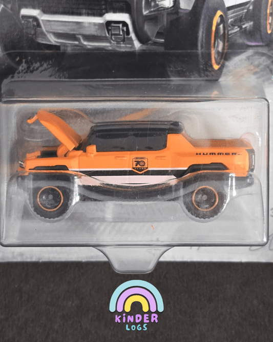 Matchbox Moving Parts - 2022 Hummer EV - 70 Years Edition (Imported) - Kinder Logs