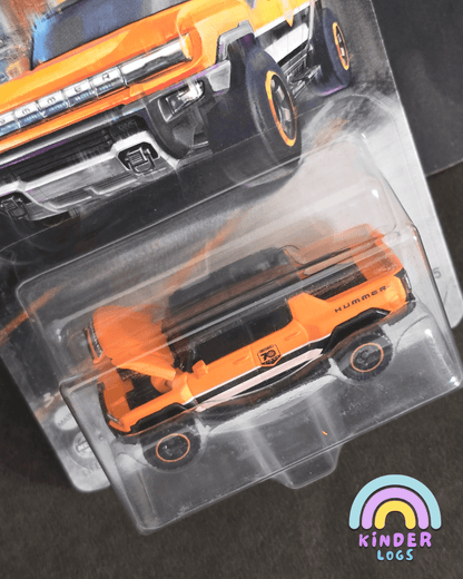 Matchbox Moving Parts - 2022 Hummer EV - 70 Years Edition (Imported) - Kinder Logs