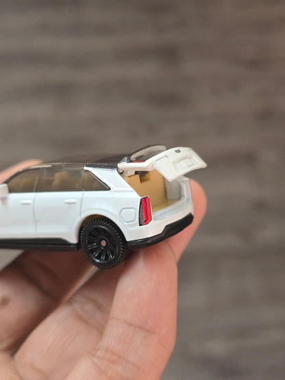 Matchbox Moving parts 2025 Cadillac Escalade IQ (Uncarded - New) - Kinder Logs