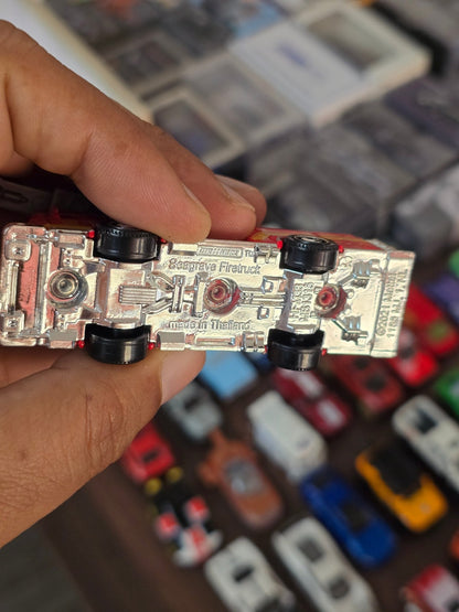 Matchbox Moving Parts Seagrave Fire Truck - Red (Uncarded - New) - Kinder Logs