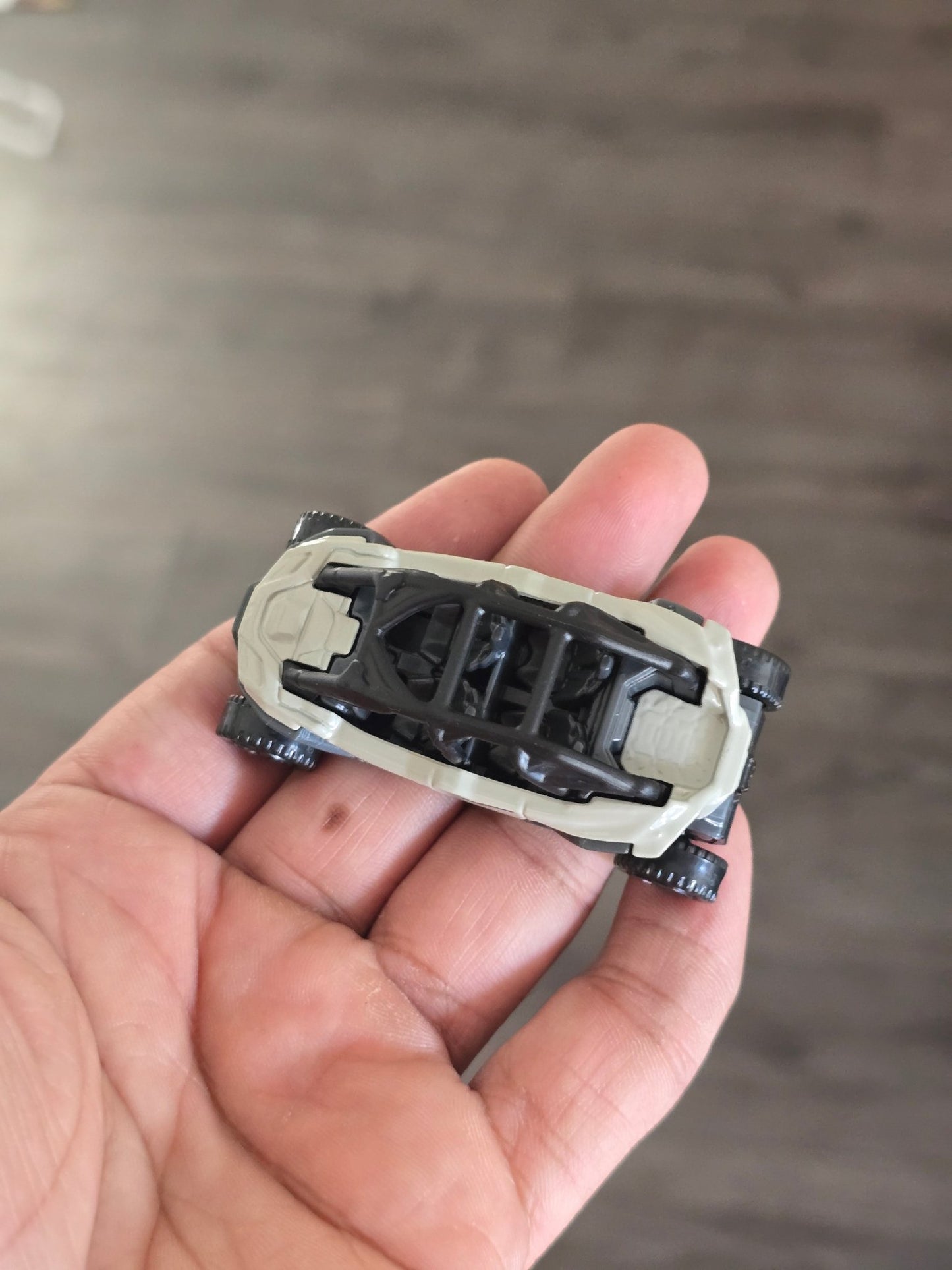 Matchbox Polaris RZR Pro R 4 (Uncarded - New) - Kinder Logs