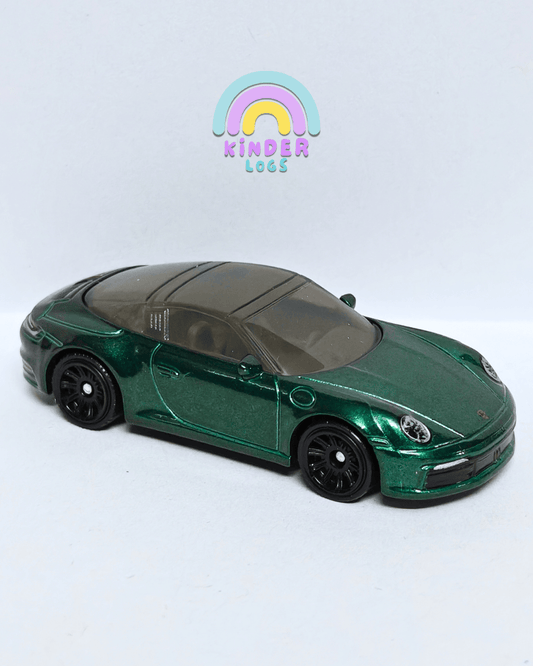 Matchbox Porsche 911 Targa - Green (Uncarded - New) - Kinder Logs