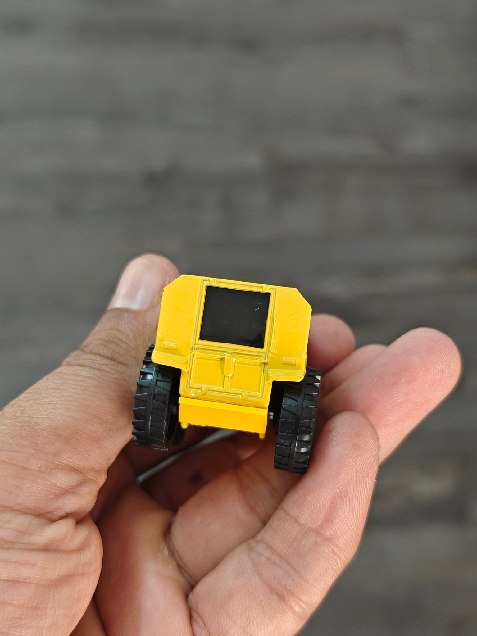 Matchbox Sherp N 1200 - Yellow (Uncarded - New) - Kinder Logs