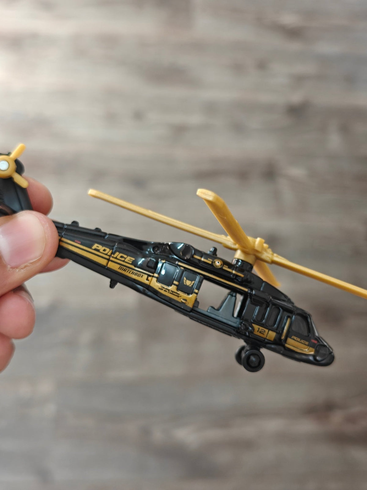 Matchbox Sikorsky S-70 Police Helicopter (Uncarded - New) - Kinder Logs