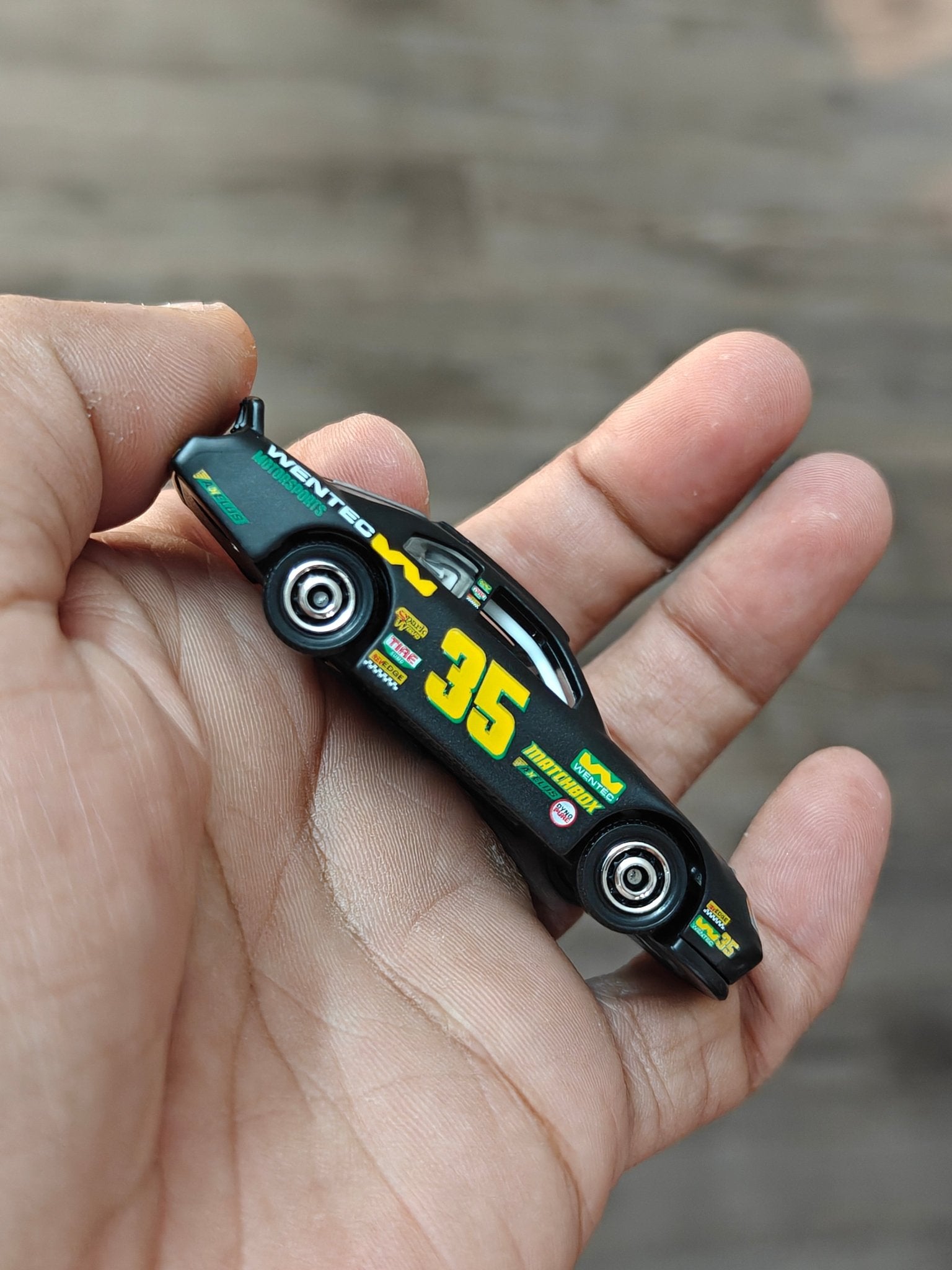 Matchbox 'The Movie' Chevy Stock Car (Uncarded - New) - Kinder Logs