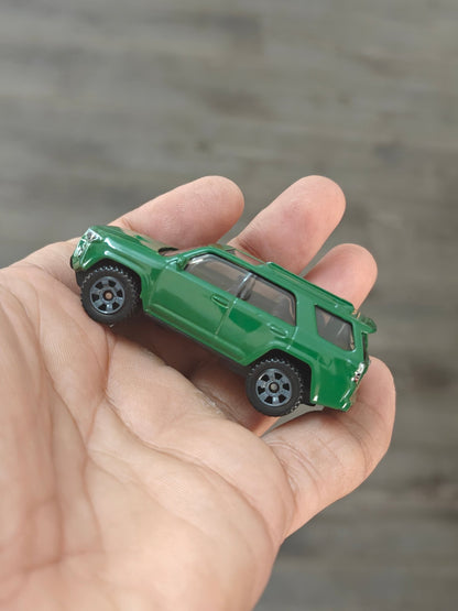 Matchbox Toyota 4Runner - Green (Uncarded - New) - Kinder Logs