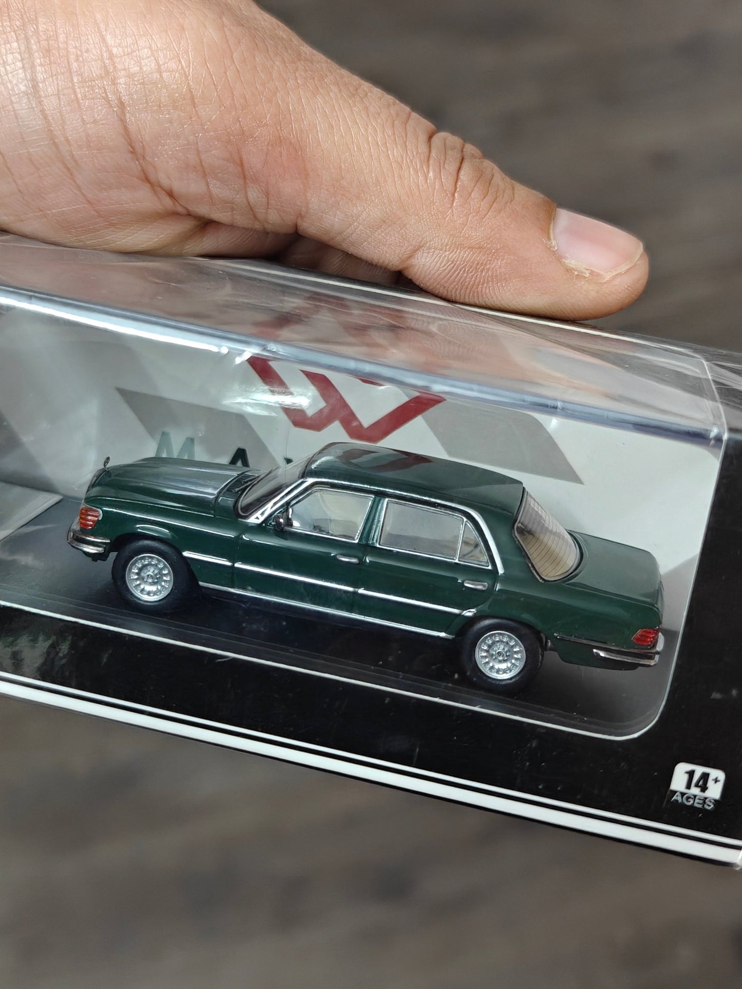 Maxwell 1976 Mercedes - Benz W116 450 SEL 6.9 - Green (Sealed Box) - Kinder Logs