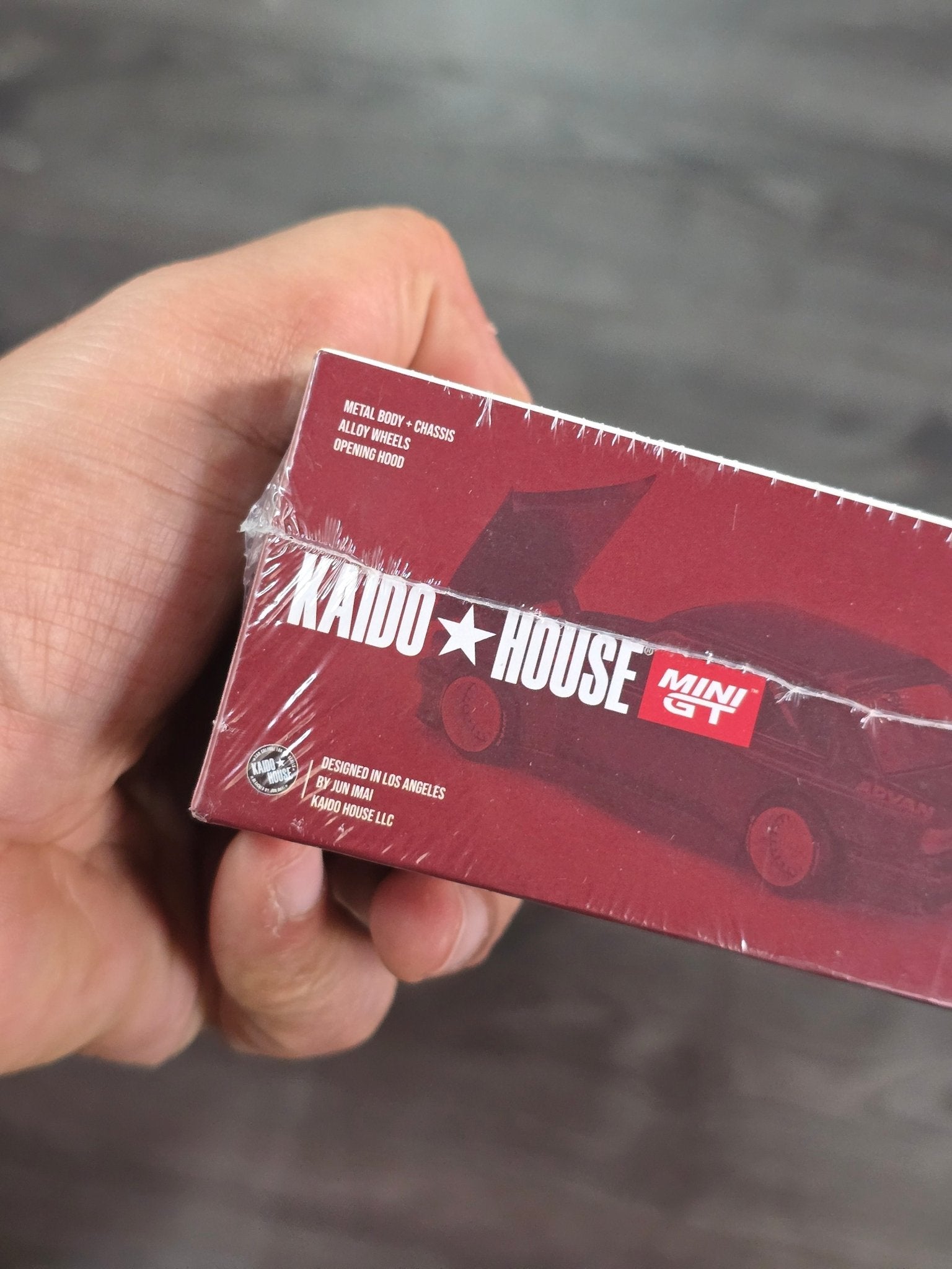 Mini GT 162 Kaido House BMW M3 Kaido GT V1 Advan (Sealed Pack) - Kinder Logs