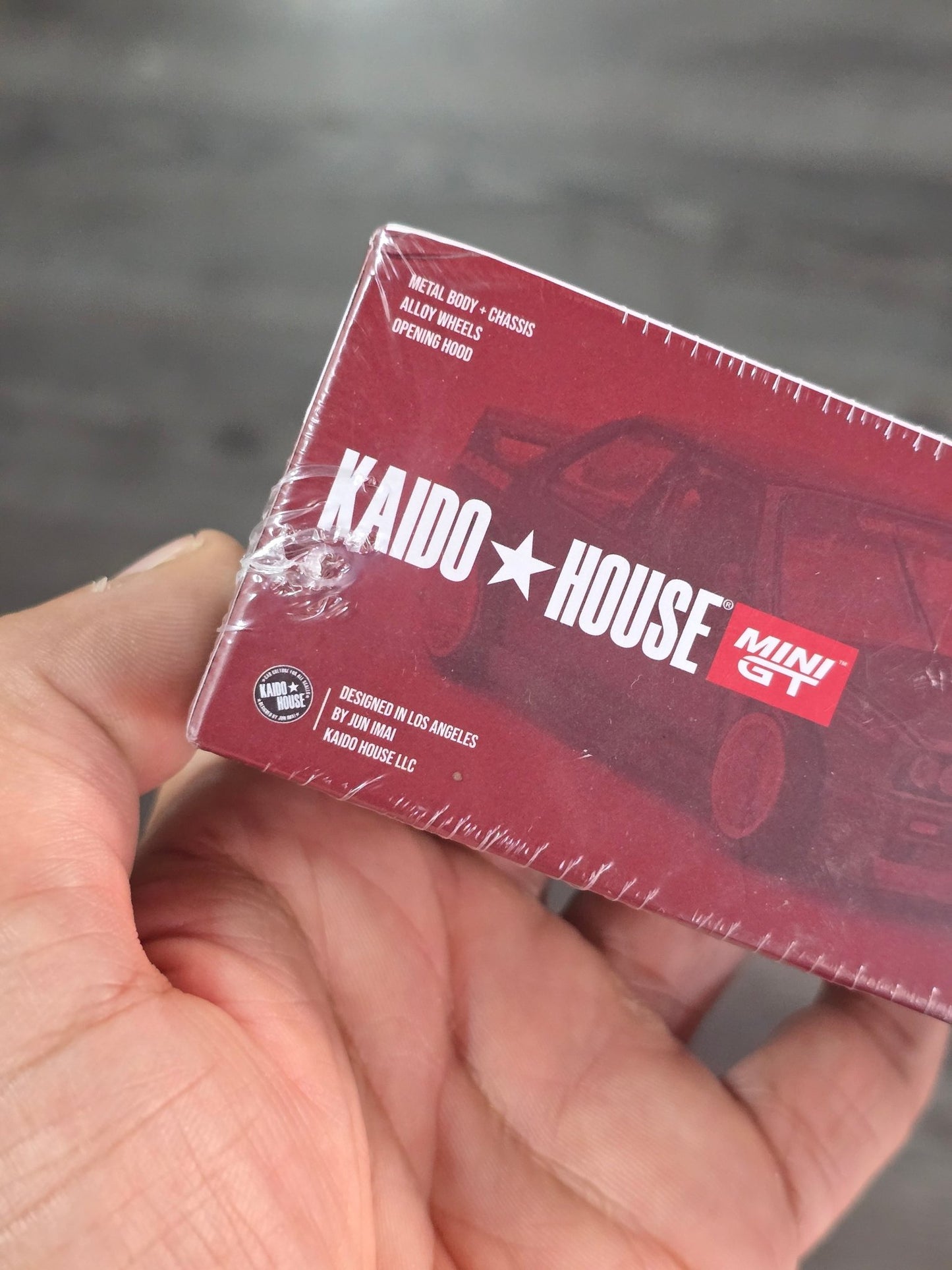 Mini GT 162 Kaido House BMW M3 Kaido GT V1 Advan (Sealed Pack) - Kinder Logs