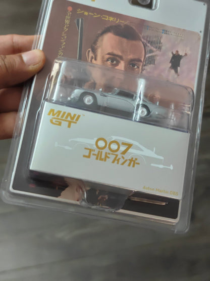 Mini GT Aston Martin DB5 - James Bond 007 (Japanese Version) - Kinder Logs