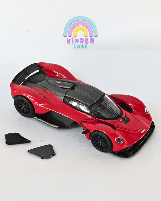 Mini GT Aston Martin Valkyrie - Hyper Red (Broken Side Panels) - Kinder Logs