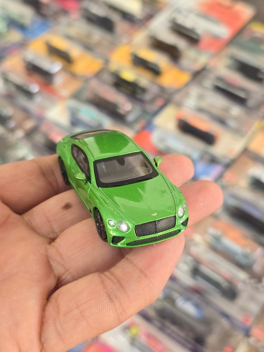 Mini GT Bentley Continental GT Speed - Apple Green (Open Box) - Kinder Logs