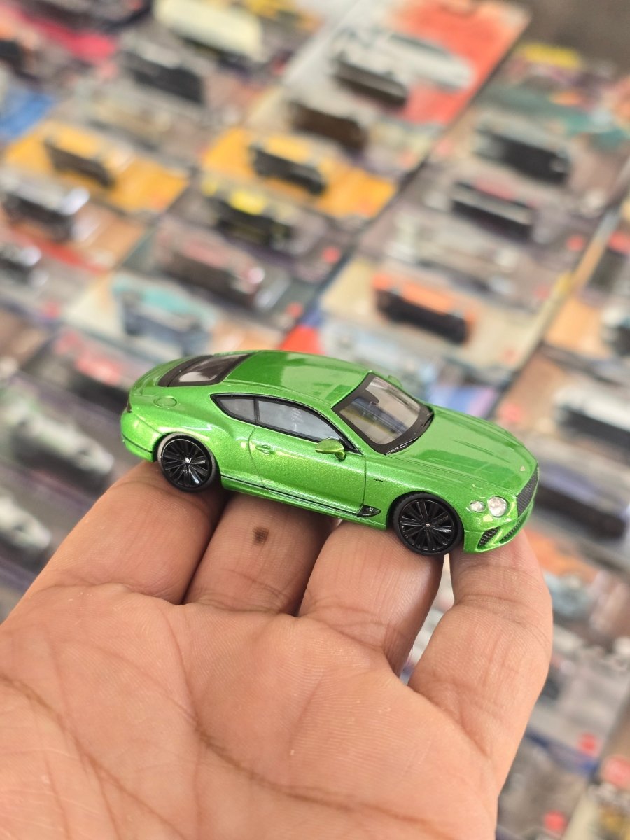 Mini GT Bentley Continental GT Speed - Apple Green (Open Box) - Kinder Logs