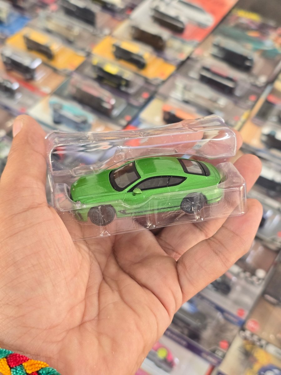 Mini GT Bentley Continental GT Speed - Apple Green (Open Box) - Kinder Logs