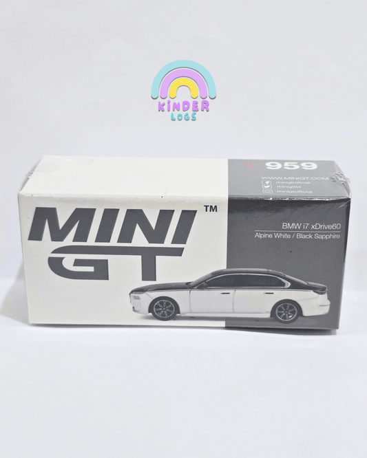 Mini GT BMW i7 xDrive60 - Alpine White + Black Sapphire - Kinder Logs