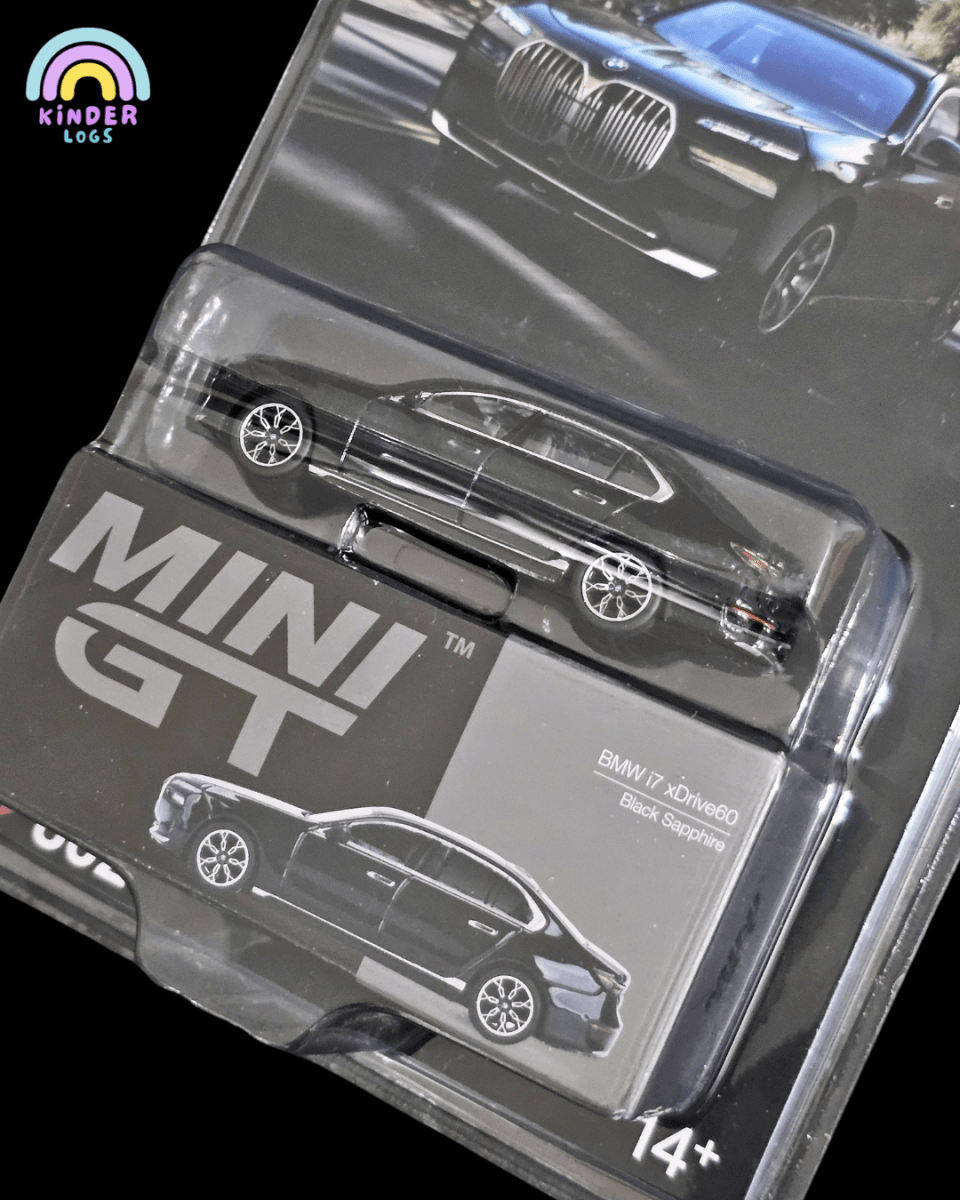 Mini GT BMW i7 xDrive60 Black Sapphire (Blister Pack) - Kinder Logs