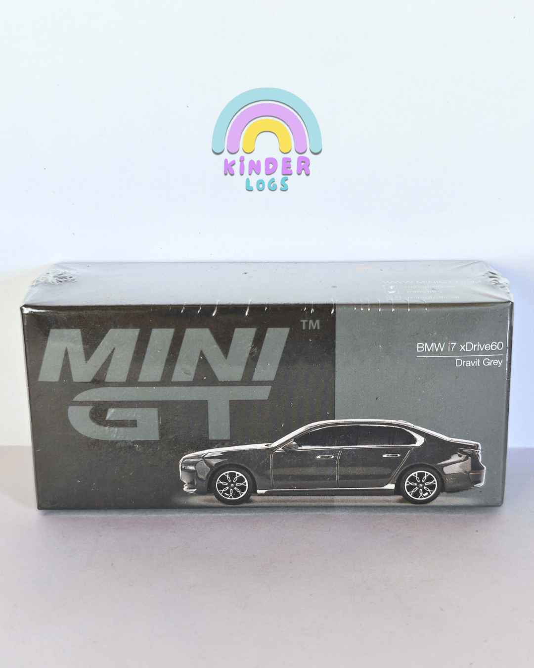 Mini GT BMW i7 xDrive60 - Dravit Grey (Sealed Box) - Kinder Logs