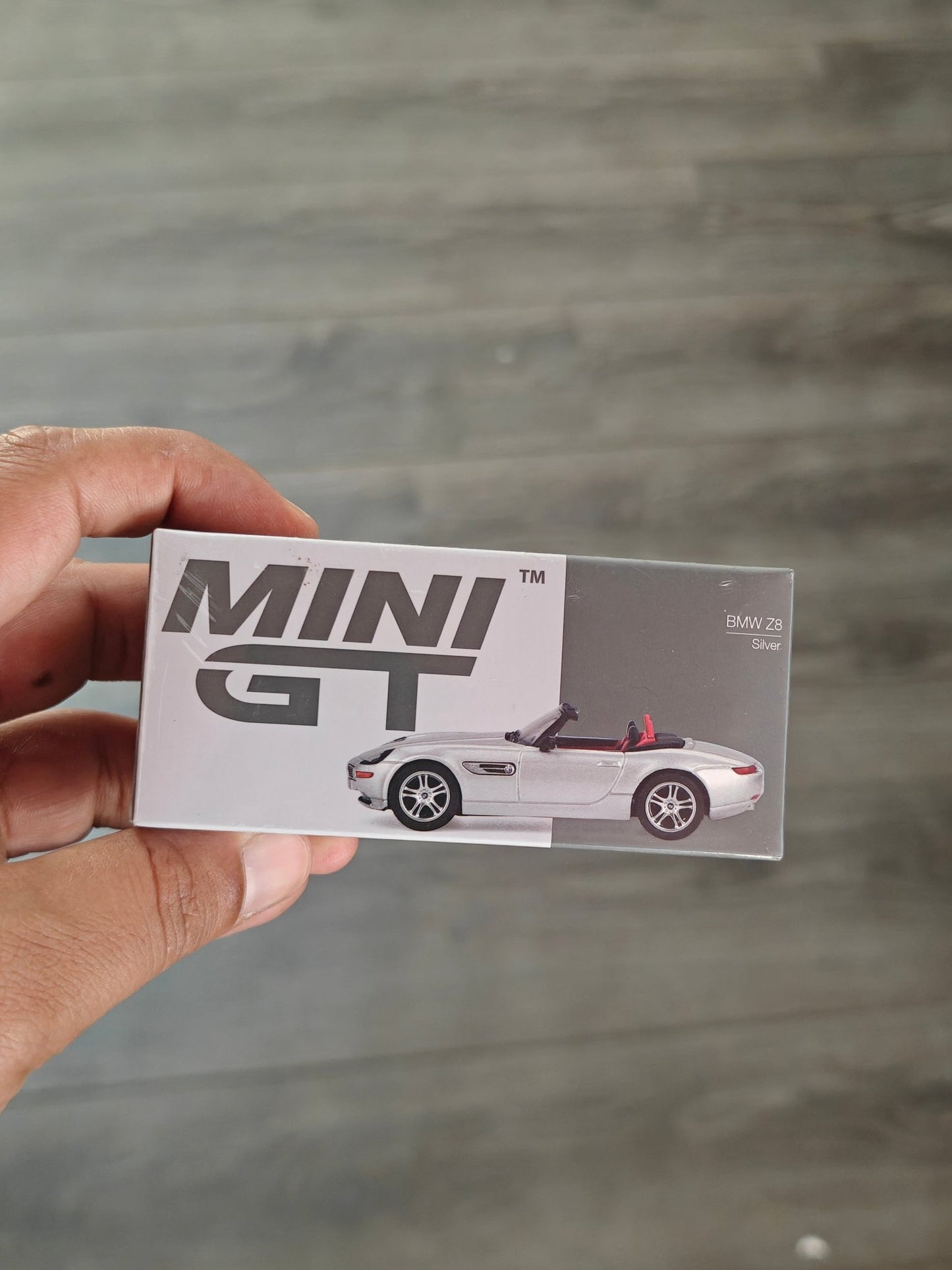 Mini GT BMW Z8 - Silver (Sealed Box) - Kinder Logs