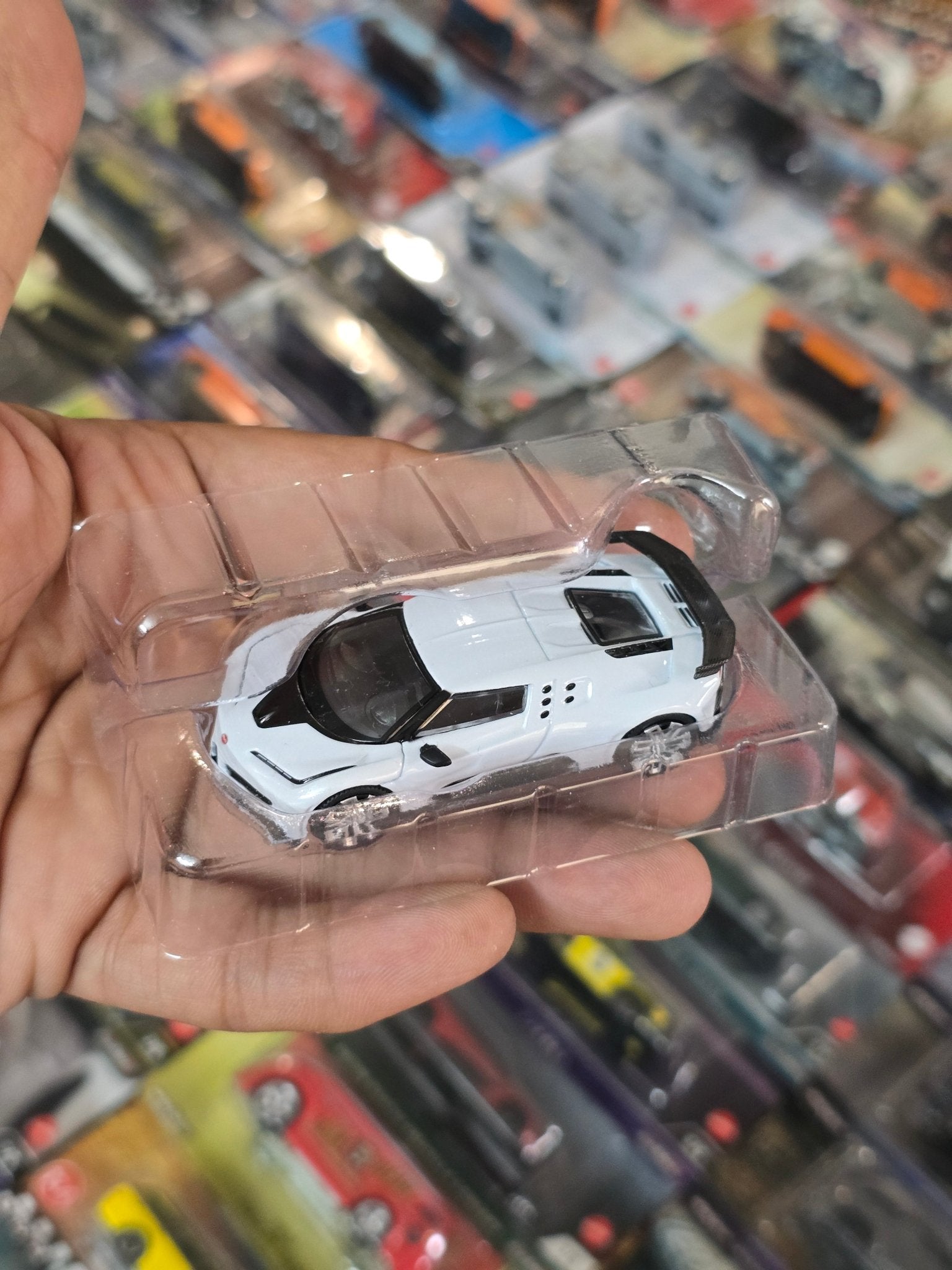 Mini GT Bugatti Centodieci (White) - Open Box - Kinder Logs