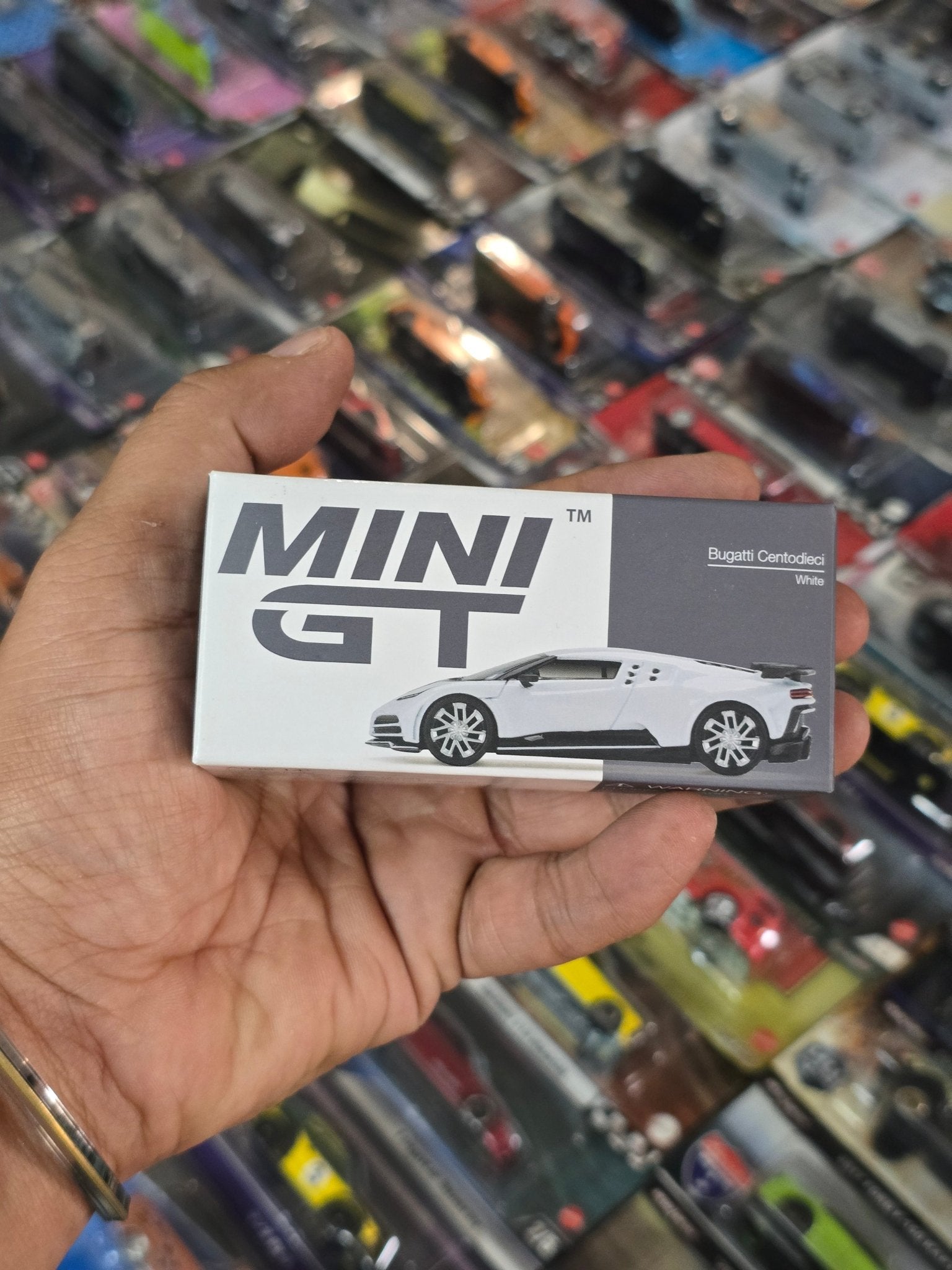 Mini GT Bugatti Centodieci (White) - Open Box - Kinder Logs